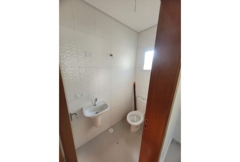 RUA CÁUCASO, 290 (8)